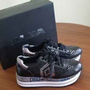 Alba Italian Leather Snickers